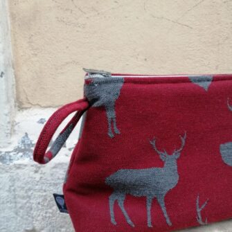 Beauty case Cervi Aspen rosso con cerniera decorativa e fodera interna