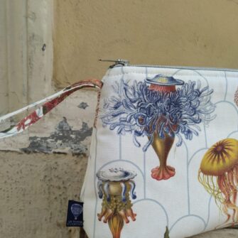 Beauty case Mare Nautilus coordinabile con tote bag e pochette