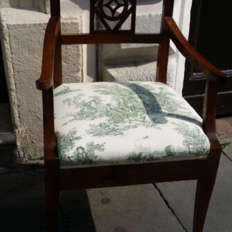 Rivestimento sedia con braccioli in Toile de Jouy