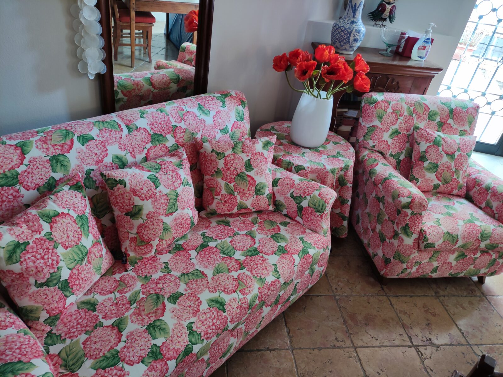 LOCANDA AGLI ANGELI RECEPTION ORTENSIA ROSA (13)