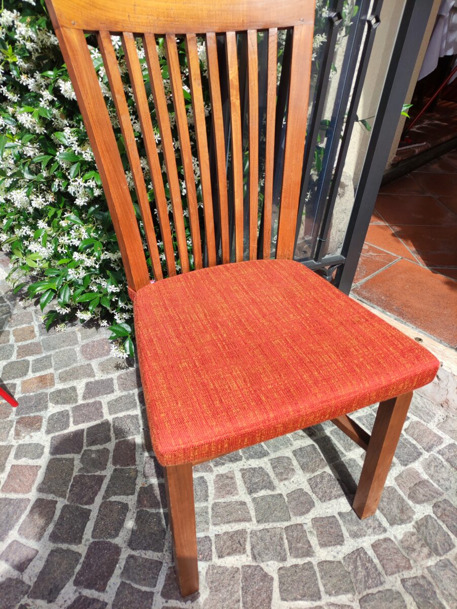 sedie ristorante gardone locanda angeli (1) Cuscino per Sedia da Pranzo su Misura