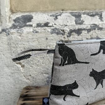 Beauty case Gatti Silhouette coordinabile con tote bag e pochette