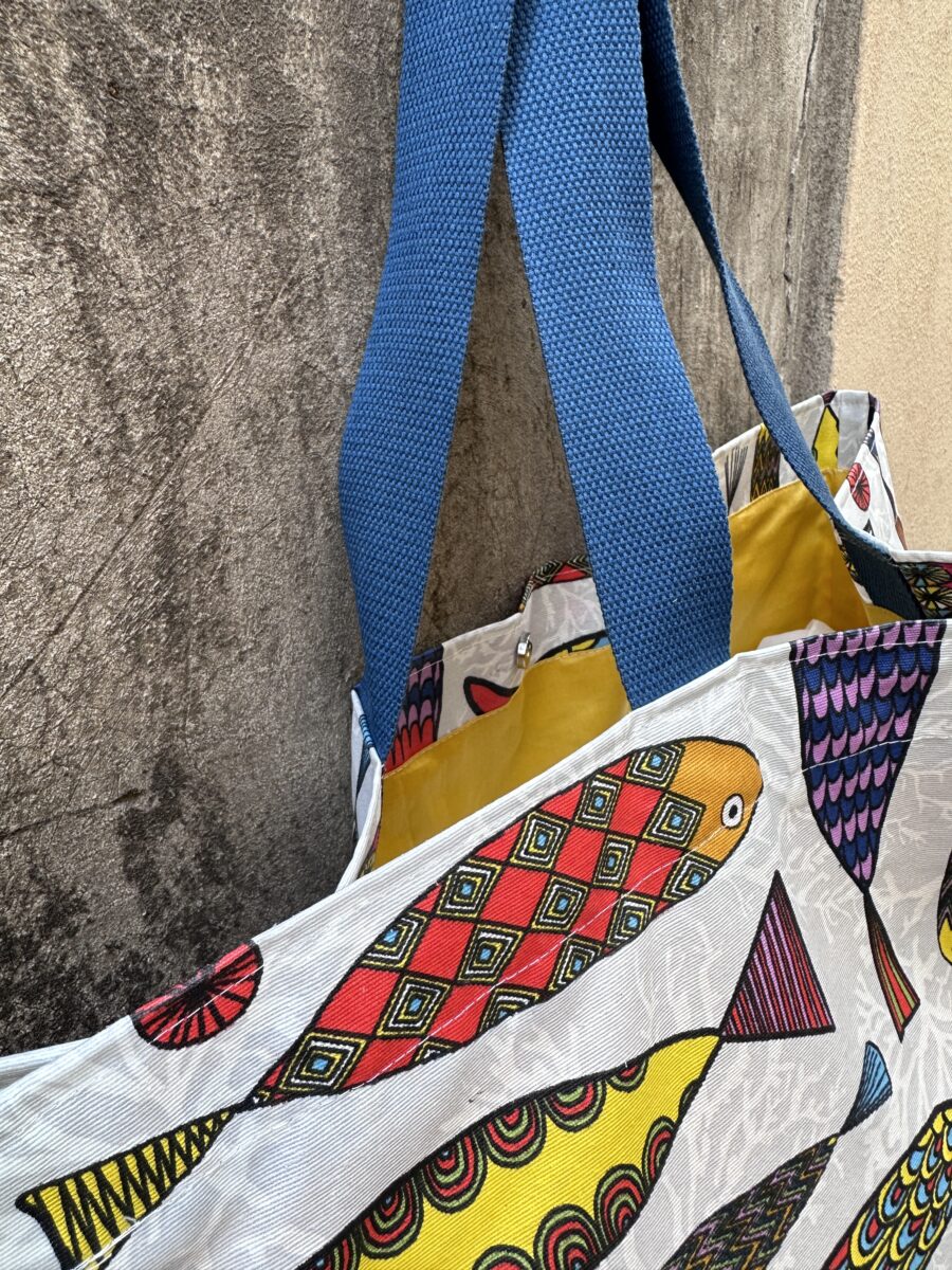 BORSA PESCI COLORATI (3) Borsa Pesci Colorati made in Italy con manici colorati