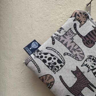 Dettaglio Pochette Gatti Tigrati
