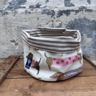 Cestino in Tessuto Cani Bassotti