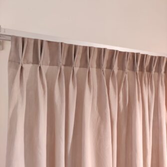 Tenda in raso leggero cipria