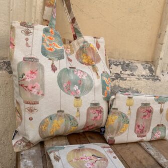Set coordinato con tote bag, pochette e beauty case Lanterne