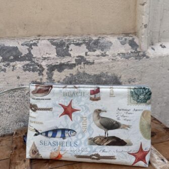 Beauty case impermeabile Mare Gabbiani in tessuto resinato antimacchia