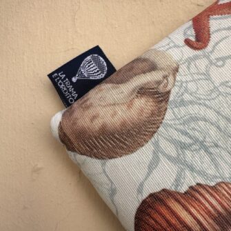 Pochette Mare Gabbiani Impermeabile in tessuto resinato con cerniera decorativa