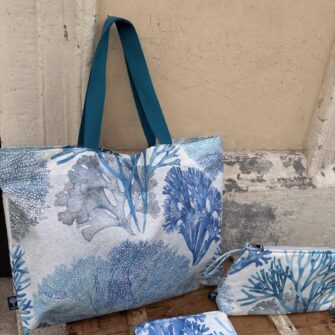 Set borsa impermeabile pochette beauty case Corallo Azzurro