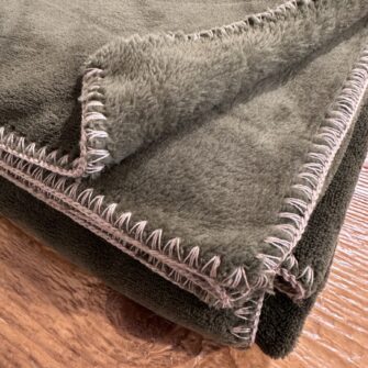 Plaid Polaire Verde Irlanda in morbido pile