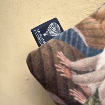 particolare Pochette Velluto Colibrì 