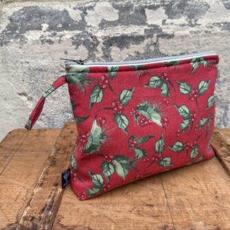 beauty case in tessuto agrifoglio