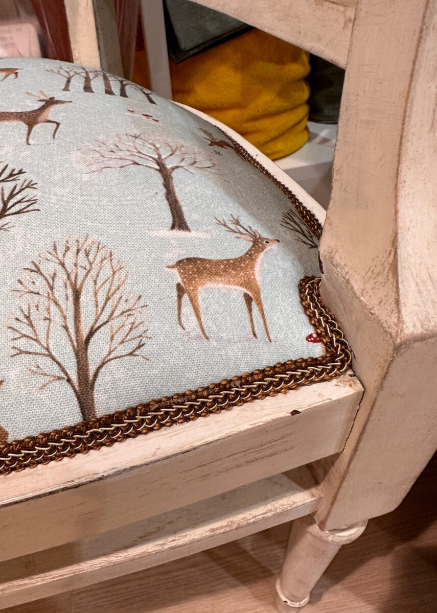 sedia bosco narnia azzurro (4)