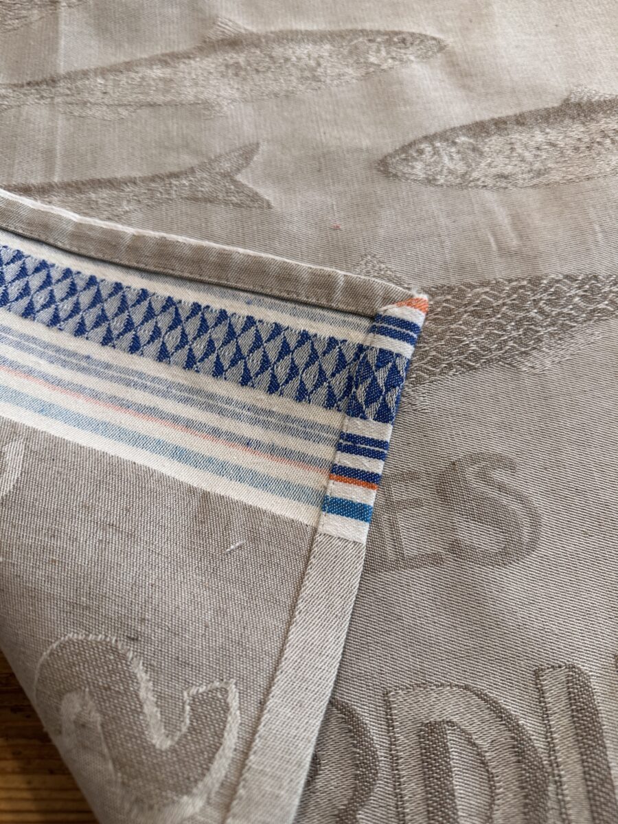 Canovaccio Jacquard Pesci (5) Canovaccio Jacquard Pesci