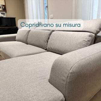 particolare del copridivano su misura