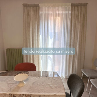 tenda con effetto doppio tendaggio glitter+luce
