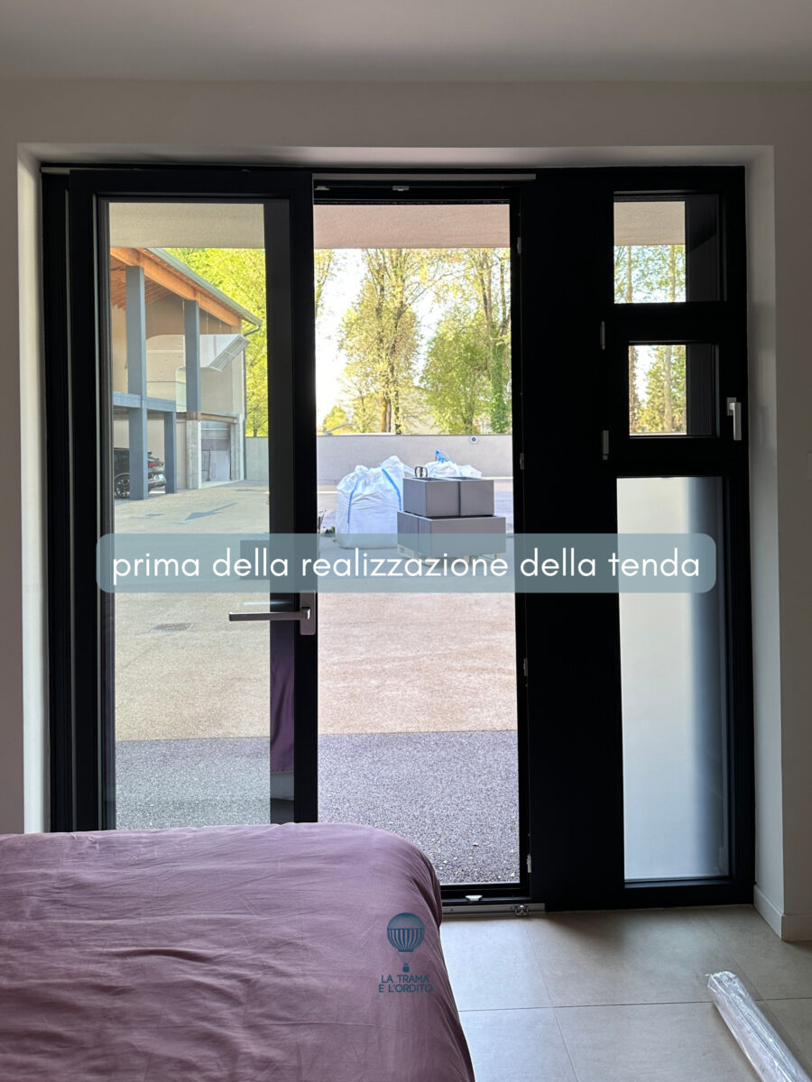 tende-su-misura-a-rullo-per-cucina-prima tenda a rullo su misura
