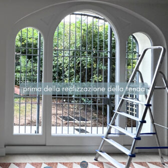 finestra prima delle tende con bordi su misura