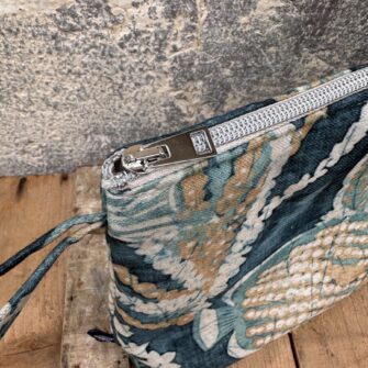 beauty case pesci batik con cerniera decorativa
