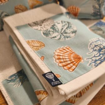Coppia Asciugamani Corallo Caribe con accessori