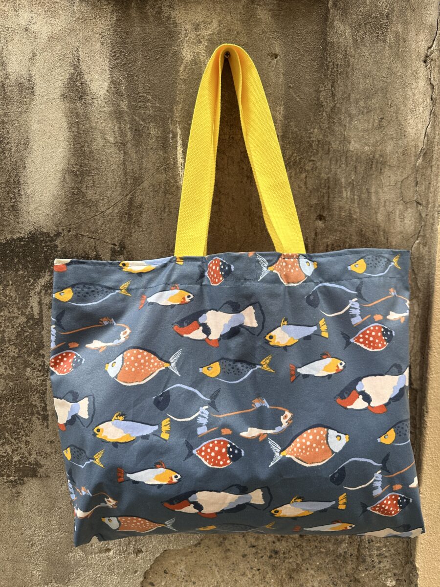 BORSA IMPERMEABILE PESCI BLU (8) Borsa Impermeabile Pesci Blu